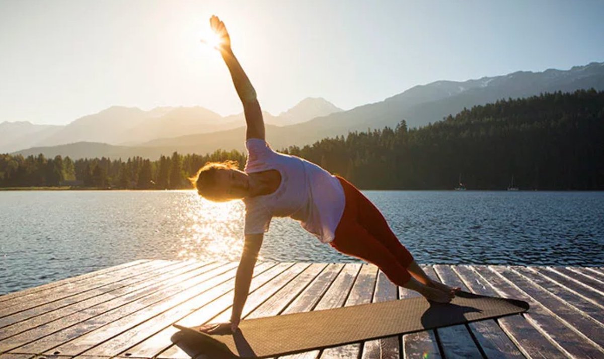Wake Up and Flow: These uplifting, morning jams are better than coffee and will inspire you to start your day on the mat. #yogaplaylist #yogatunes #goodmorning ow.ly/Qu8130iYFQt