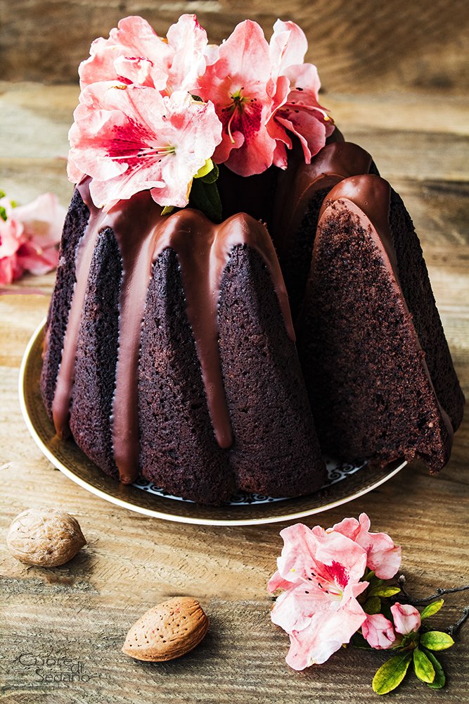 cuoredisedano's tweet photo. Bundt Cake al Cacao e Frutta Secca. Un dolce goloso ottimo gustato semplice oppure ricoperto da una deliziosa glassa al cioccolato fondente... https://t.co/SXiSLNHw9R https://t.co/zHPFroggnz