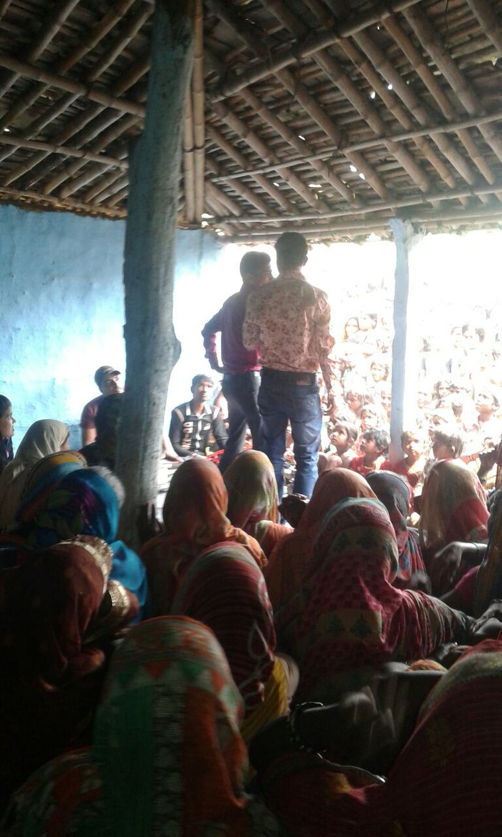 lsbasaharsa's tweet photo. @swachhbharat #behaviour #MyCleanIndia #swachhbihar #ZSBP#MyCleanIndia #toilet #CLTS @SwachhBharat @Swachh Bharat Mission, India @LSBA_Bihar #Paavan Saharsa !!
#Swachhta Sabha at Sonbarsa Block !! https://t.co/5C4CO4RpXJ