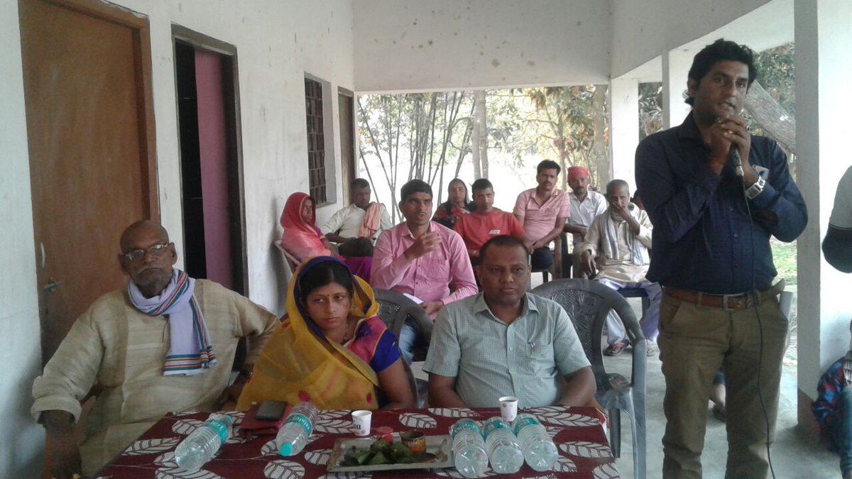 lsbasaharsa's tweet photo. @swachhbharat #behaviour #MyCleanIndia #swachhbihar #ZSBP#MyCleanIndia #toilet #CLTS @SwachhBharat @Swachh Bharat Mission, India @LSBA_Bihar #Paavan Saharsa !!
#Swachhta Sabha addressed by Sarpanch and Senior District Level Officers ! https://t.co/yugtqeytNk