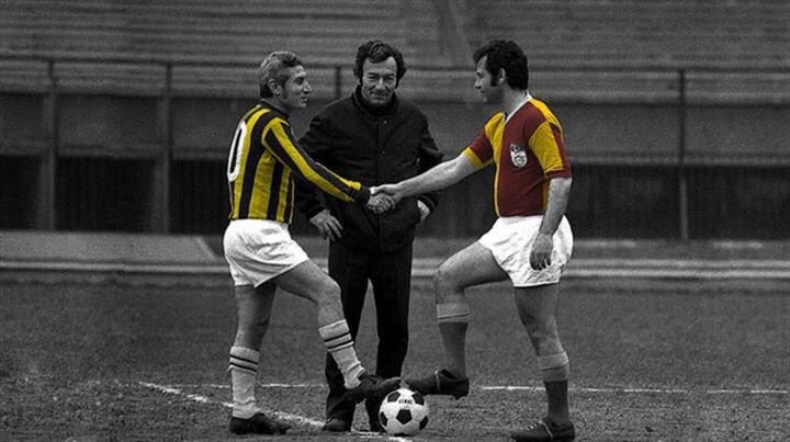 Yarin ezeli rekabet ebedi kardeslik kazansin. Yarin Turk futbolu kazansin. Turkiyede tek derbi vardir oda <a href="/GalatasaraySK/">Galatasaray SK</a> <a href="/Fenerbahce/">Fenerbahçe SK</a>  derbisidir. Yarin guzel bir mac olmasi dileyigle. <a href="/AbdulkerimDrmz_/">Abdülkerim Durmaz</a> <a href="/_AAlbayrak/">Abdurrahim Albayrak</a> <a href="/GalatasaraySK/">Galatasaray SK</a> <a href="/Fenerbahce/">Fenerbahçe SK</a> <a href="/ultrAslan/">ultrAslan</a> <a href="/GENCFENERLILERQ/">GENÇFENERBAHÇELİLER</a>