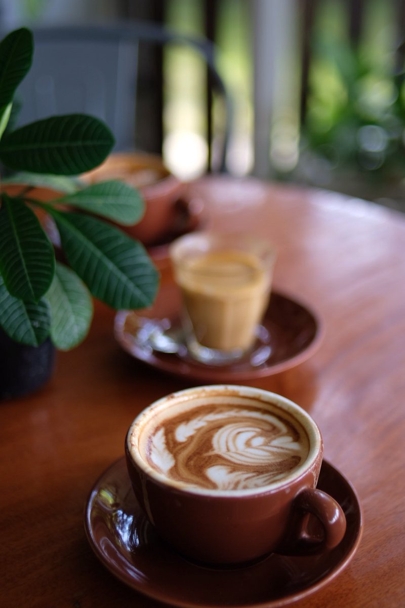 Hari menjelang sore, semangatin Jumat cerahmu? Yuk! <a href="/wiskulAREMA/">Wisata Kuliner Malang</a> @NongkrongMalang <a href="/nakaMakan_MLG/">Jelajah Kuliner MLG</a> @HaloMalangCom <a href="/malangkuliner/">Malang Kuliner</a> <a href="/kulinermalangID/">Kuliner Malang</a> <a href="/kuliner_/">Info Kuliner</a> <a href="/kabarmalang/">Kabar Malang</a>