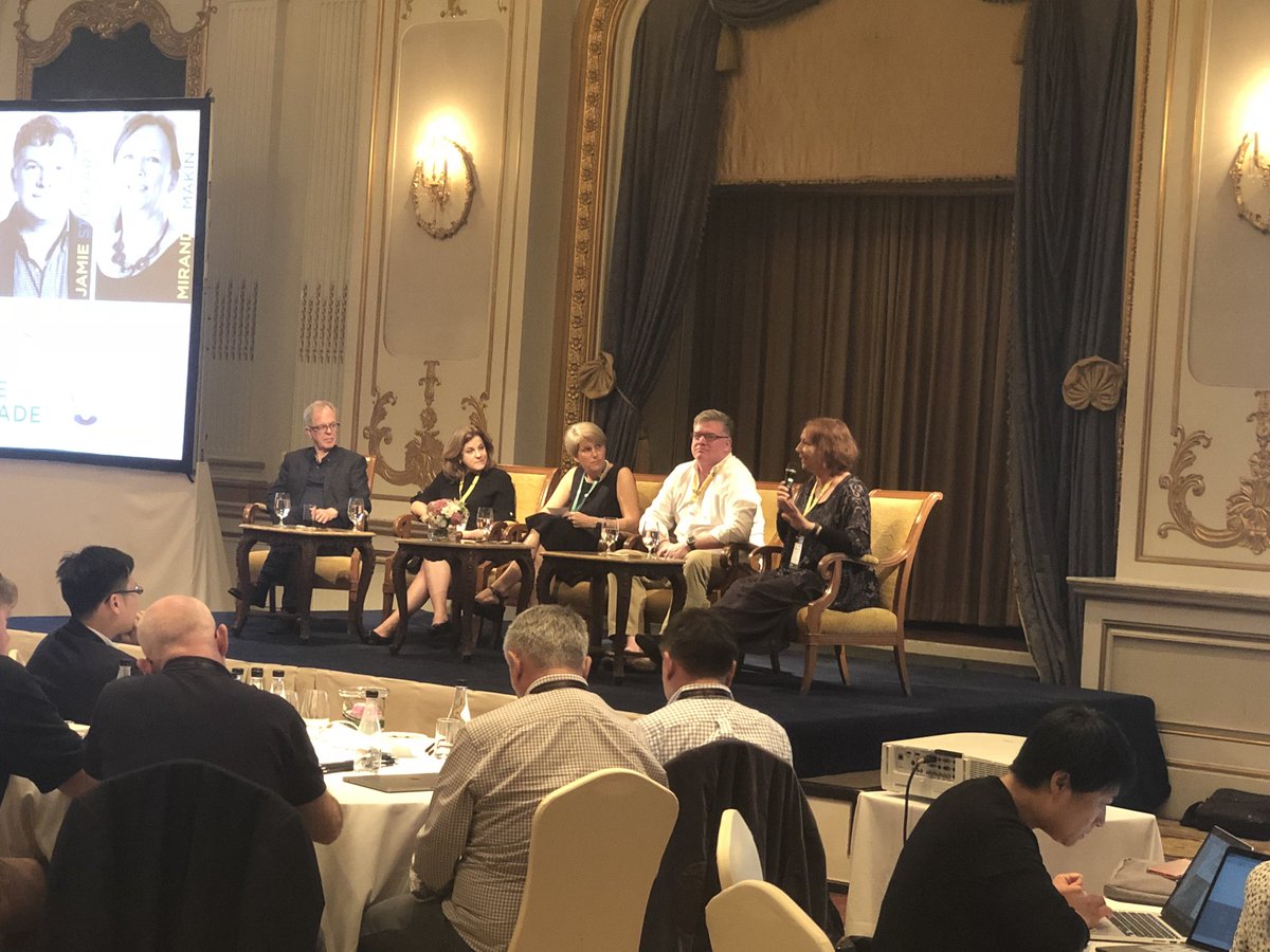 lead2succeededu's tweet photo. The first panel at #21CGELS has @HargreavesBC, @DorisKorda, @jsteckart and @mjmakin sharing their experiences on driving change, where they were successful, and where they wish they had a do over. https://t.co/XOBvgXzrcf