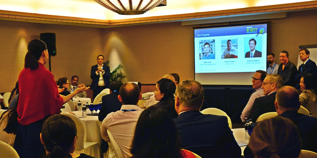 Colliers_SG's tweet photo. #ICYMI - we had some great questions from our audience at the #BlockchainREady panel session yesterday morning. Watch it here: https://t.co/vKGtbzrn92 @TunstallAsc @CoreNetGlobal #CNGSingapore https://t.co/01mouBML16