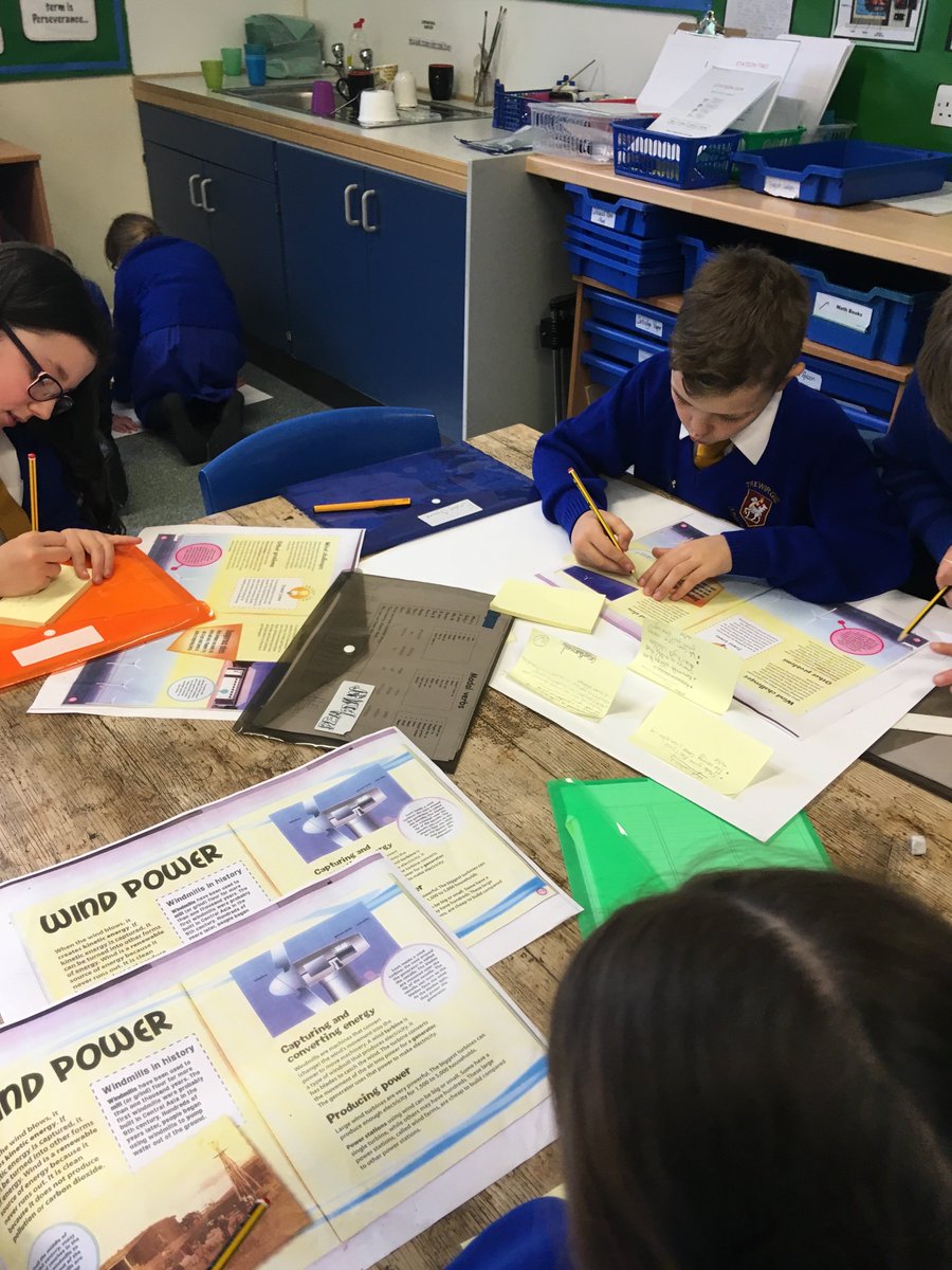 TJSchool3's tweet photo. Research, Research,Research... Learning the importance of knowing your subject before you write about it. Planning our renewable energy leaflets.@TJSchool5 @JaneSargent17 https://t.co/v6xo9qd1JE