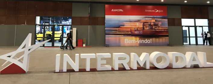 ACCIONA's tweet photo. #ACCIONAConstrucción exhibe su innovación en la feria @IntermodalSA, en Sao Paulo (Brasil), la feria más importante de logística, transporte de mercancías y comercio exterior de Sudamérica https://t.co/nPLxCT571l #Intermodal2018 https://t.co/r2OAZ2tGBe