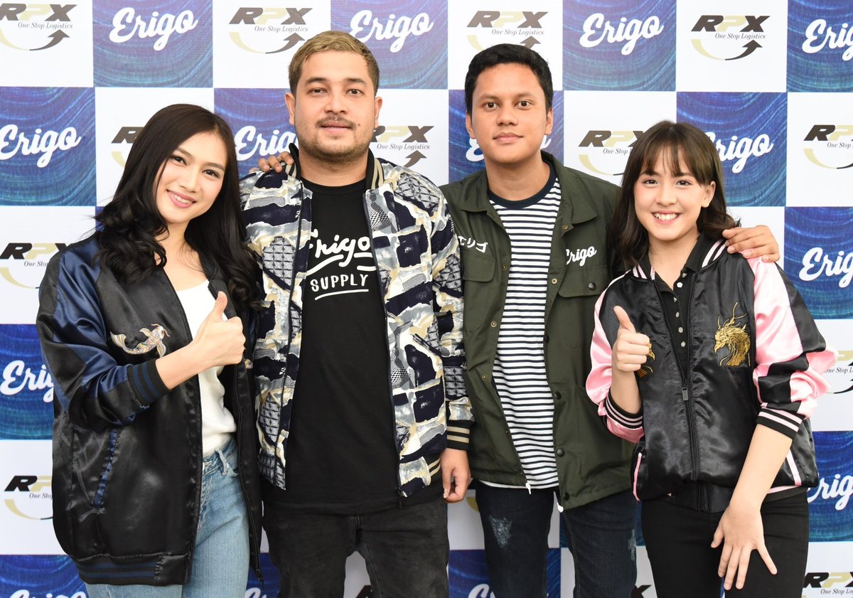 MelodyLaksani's tweet photo. Tadi habis dari press conf @erigostore congrats for the apps!👍 https://t.co/10npk8IHiX