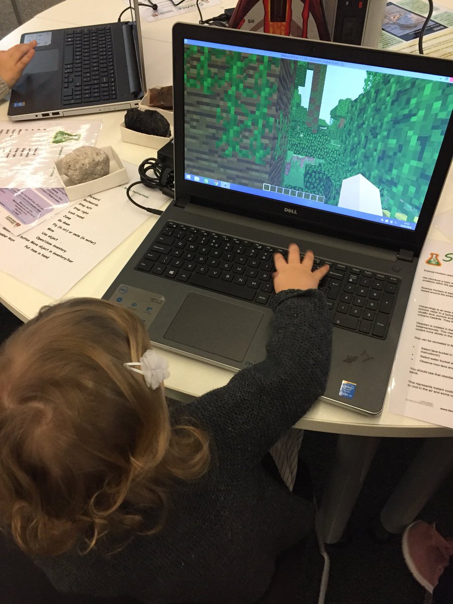Theresa_May_PhD's tweet photo. @ScienceHunters we had a fantastic time at your display at @TheHiveWorcs Science Night. Thank you! #sciencehunters #kidslearningscience #stem #learningisfun https://t.co/j4bpckHxAM