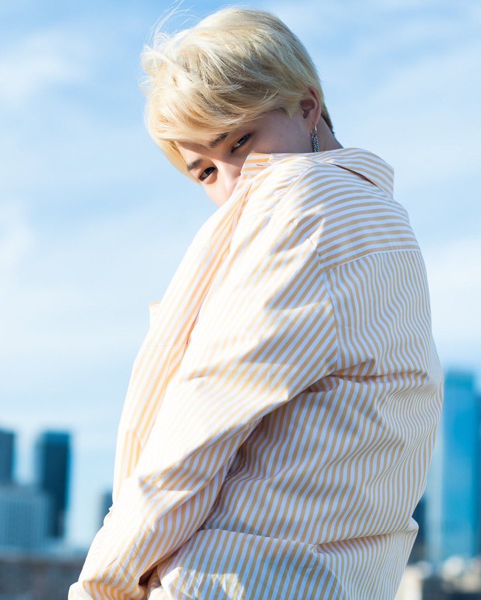 stuffmochi's tweet photo. —;; (📷) 

NAVER/DISPATCH x BTS. https://t.co/p0hlEDVbzj