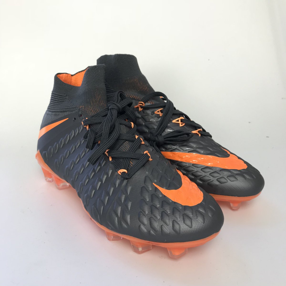 Nike Hypervenom Phantom III SG Pro Red .com