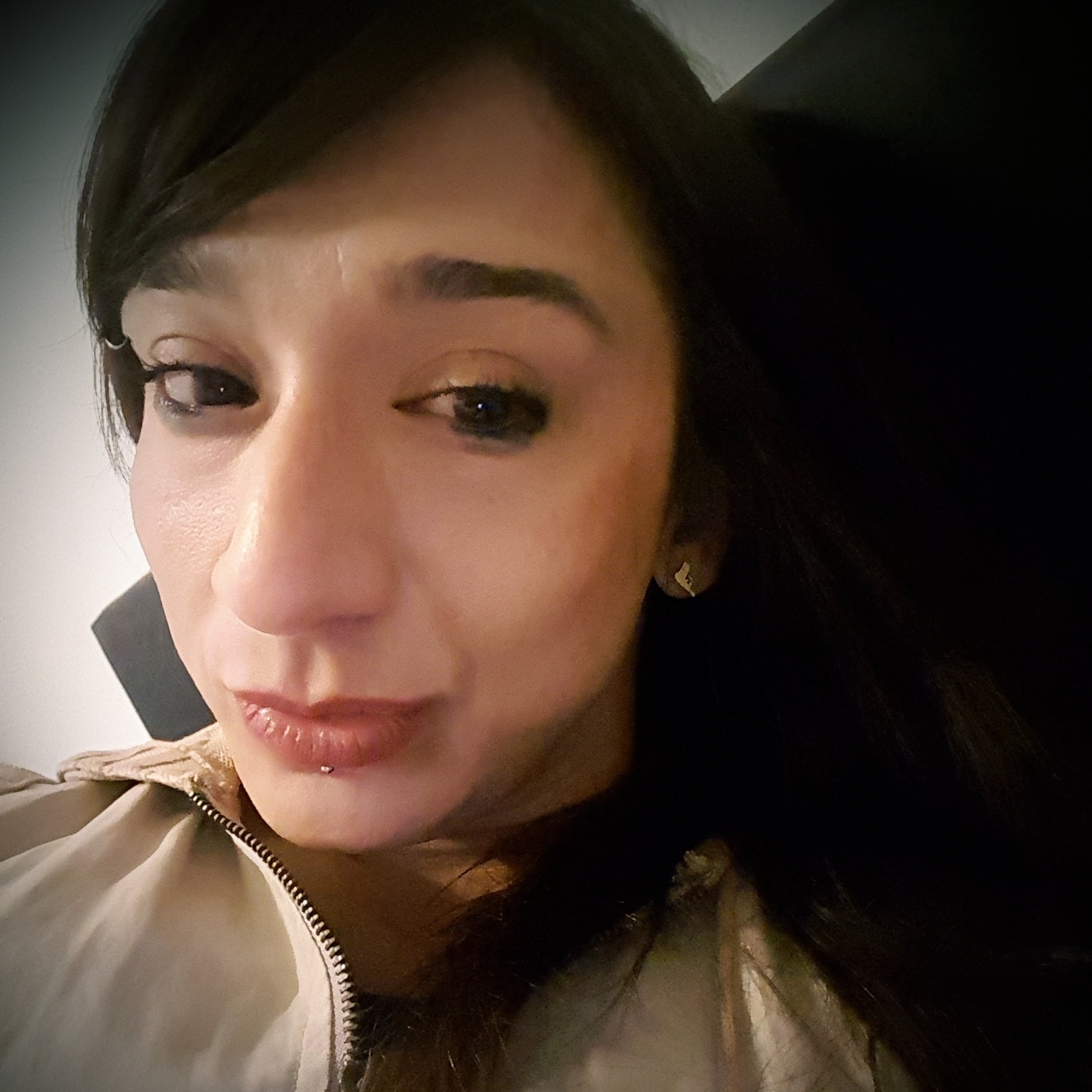 TW Pornstars - Karyn Bayres. Twitter. A visperas del fin de semana.!! 💖🏋🤗. 9:16 AM - 16 Mar 2018