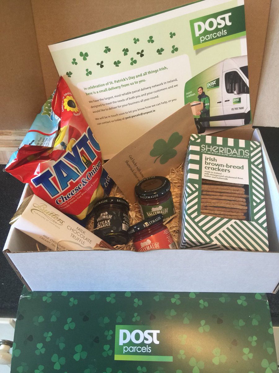 Thank you to #postparcels for the lovely #PaddysDay hamper 🍀☘️🍀☘️