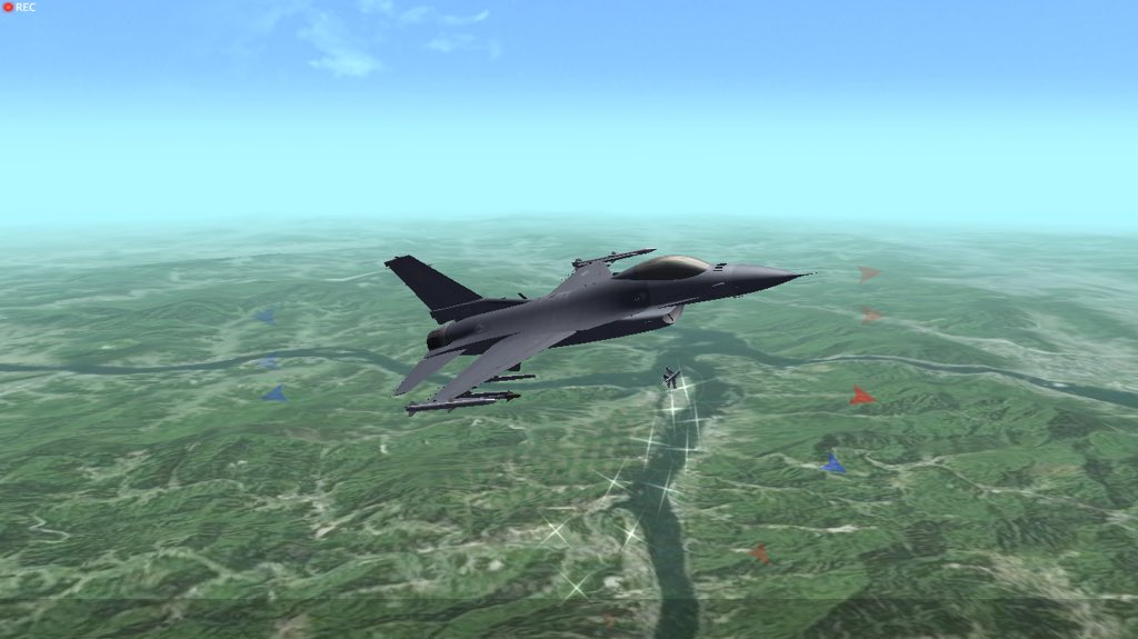 GARUDAF15's tweet photo. #strikefighter
大分前からアンロック可能だったF-16の発展型を導入(多分F-16CM)
前のタイプと違うのは胴体中心線下のセンターパイロンに付いてたECMポッドがなくなってる。多分機内にECM備えてんだろうな。
空中戦能力は前のタイプより格段に上がってる(特にBVRは)
ただミサイル少ないw https://t.co/vca2tH3oaR
