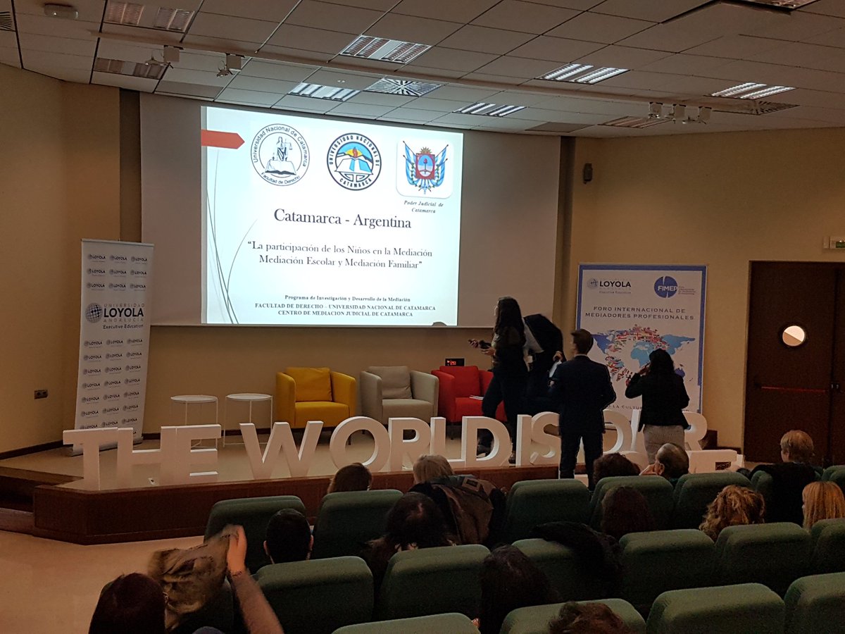 cabreramedina1's tweet photo. La participacion de los niños en la #Mediacion por Silvina del Valle #menores ahora en #FIMEP2018 #Cordoba https://t.co/bgGcxtvPBq