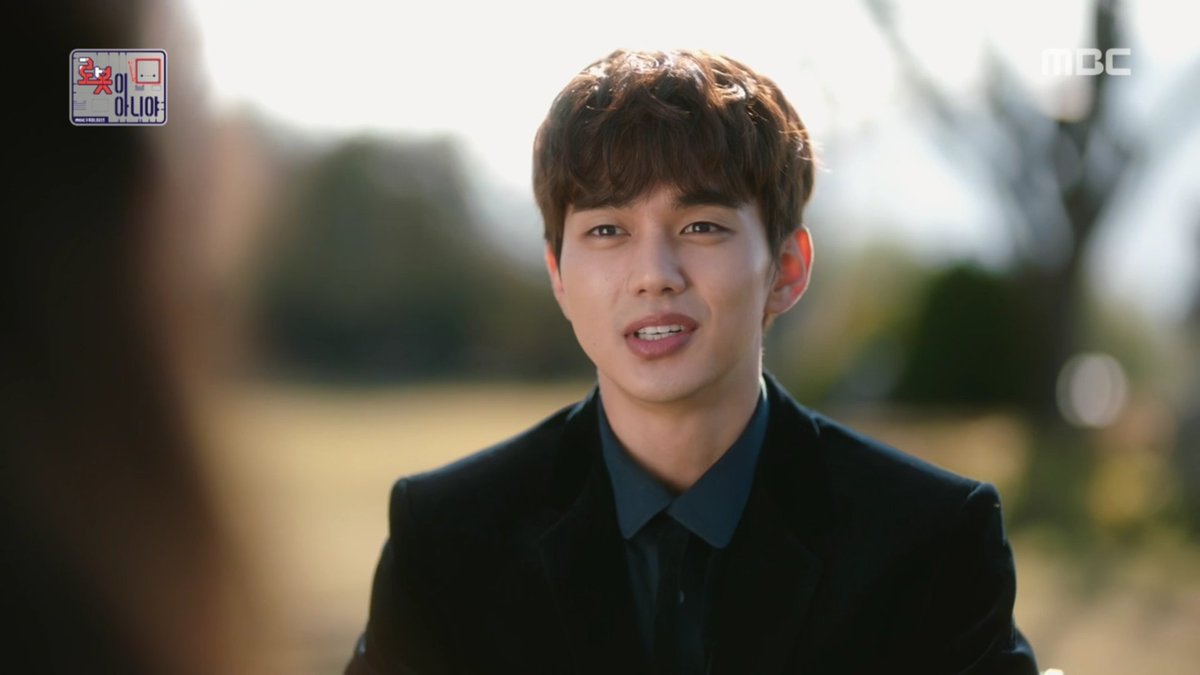 kuchigucci's tweet image. Kakaiba tong baso na toh. Binigay mo sakin yan 15 yrs ago..  #INARFirstDate #YooSeungho #유승호 #ChaeSooBin #IAmNotARobot