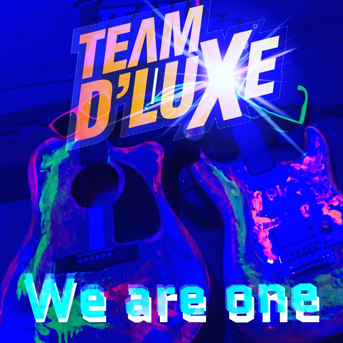 team_dluxe's tweet photo. Buenos dias D'Luxe
Hellooo helloooo

Después de esta gran experiencia en los premios de la música aragonesa...seguimos trabajando en nuestros sueños...para vivirlos despiertos...
Gracias una vez más a toood@s...por siempre apoyarnos 😍❤

¿Quieres Fiesta..???...💪😎
@team_dluxe https://t.co/65MzPg1hid