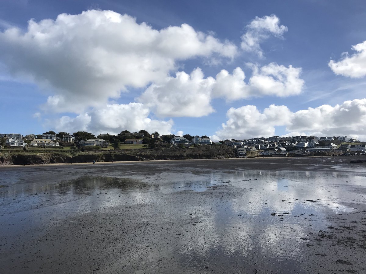 SimplyGoodWater's tweet photo. Another amazing week for Good Water ... 💚Cornwall @LeonaMani
#newclients #BeatPlasticPollution #saveourbeaches #PassOnPlastic #CornishSpringWater #GoodThingsForLife @sascampaigns https://t.co/Bv1mF0pIq8