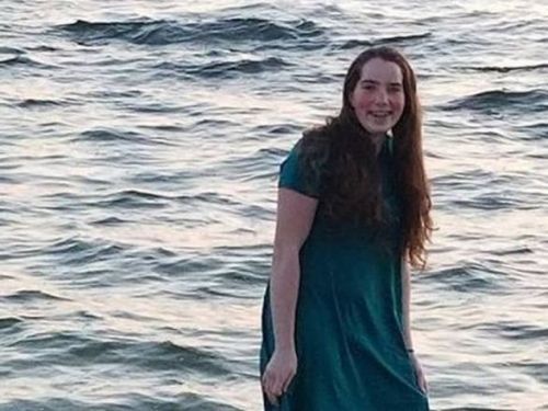 BabyHealthMag's tweet photo. Baby:Teen Girl Shot By Ex In Maryland High School Shooting Taken Of.. https://t.co/llIqH04YMT #baby https://t.co/9U64munEjM