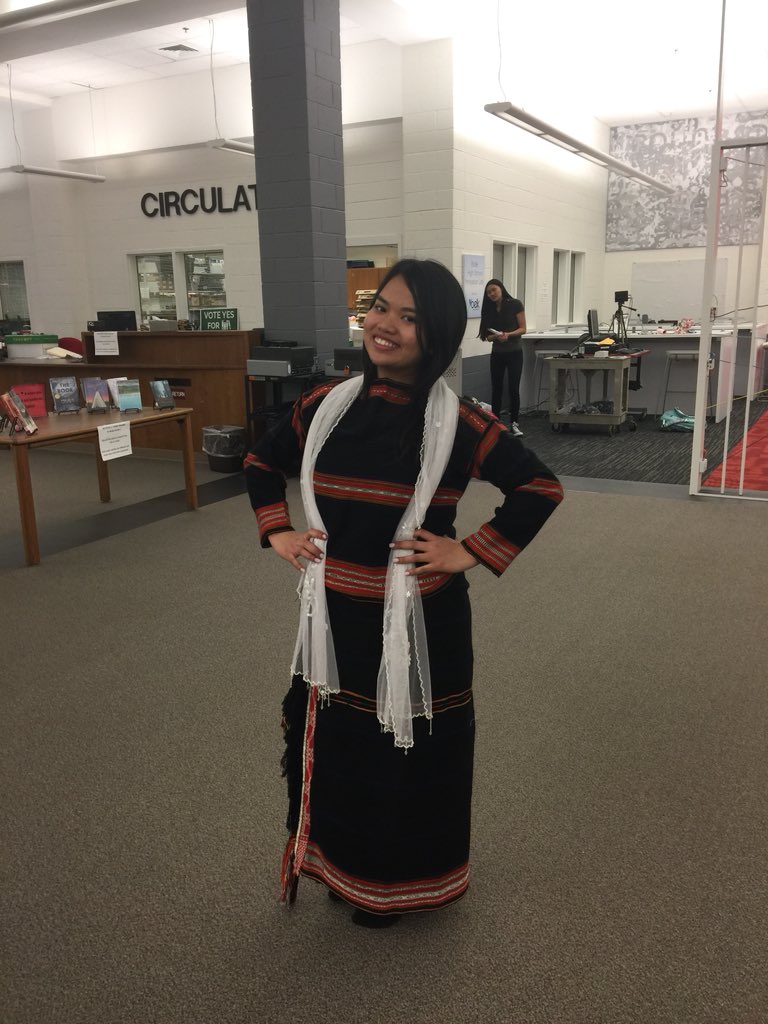 BHSIntNatClub's tweet image. BHS International Club Fashion Show!