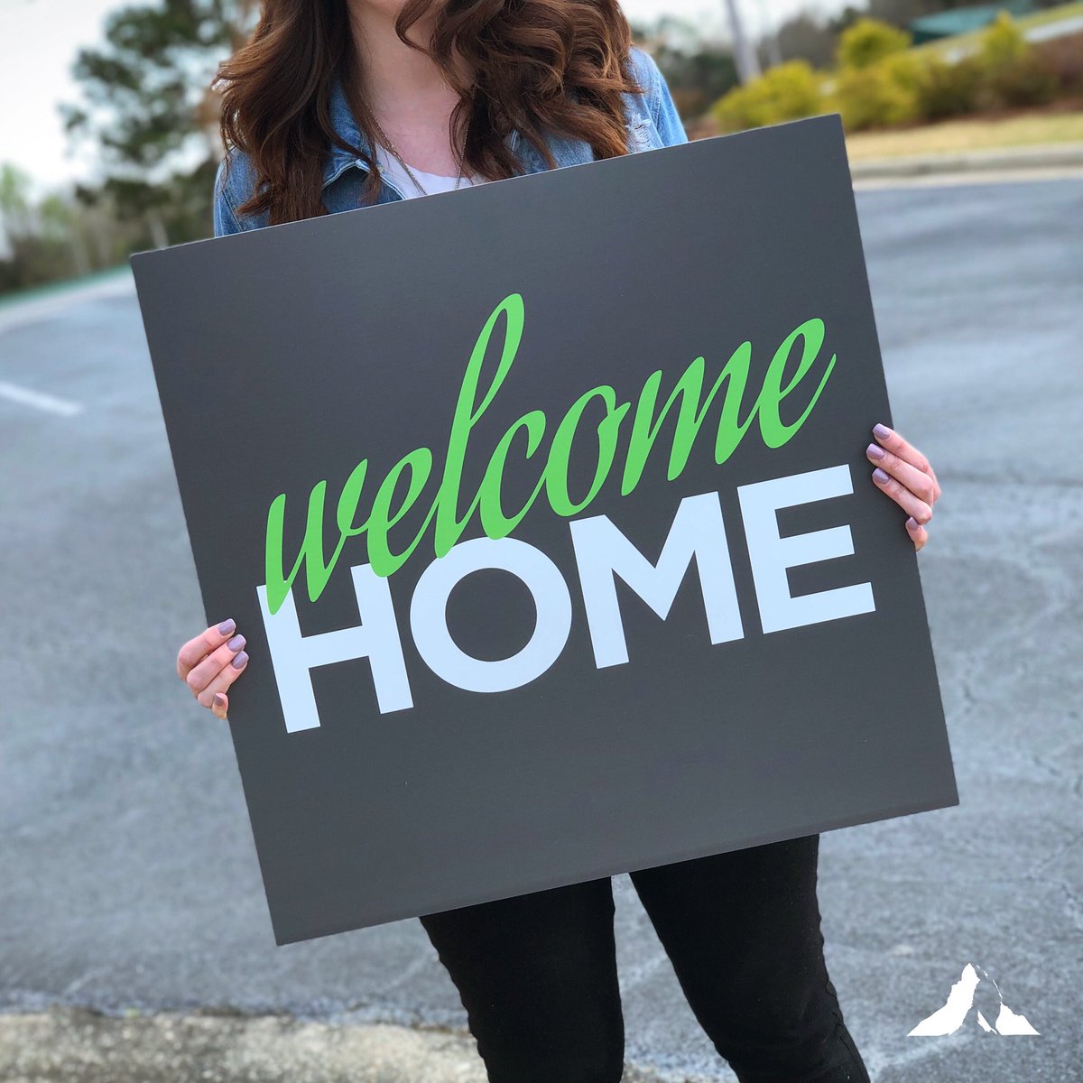 solidrockGA's tweet photo. It starts with “Hello!” Invite someone to sit at your table this Sunday for free breakfast at Solid Rock during the 9a &amp; 11a service. We can’t wait to meet them! #welcomehome #youbelonghere https://t.co/csFzT33KWG