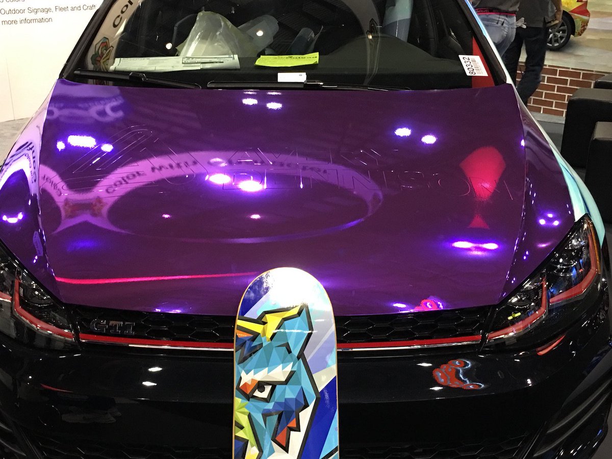 ADGraphics_NA's tweet photo. .@CarbonWraps outdid themselves with this wrap featuring #MPI1105 and embossed #ConformChrome at #SignExpo! The skateboard was a pretty cool touch, too. https://t.co/96i7q1t4Es https://t.co/pAfHvBACxi