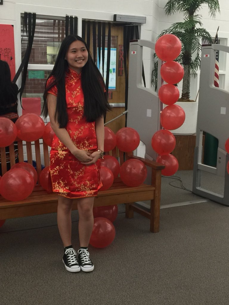 BHSIntNatClub's tweet image. Burma, Vietnam, India, China representing in the BHS Fashion Show