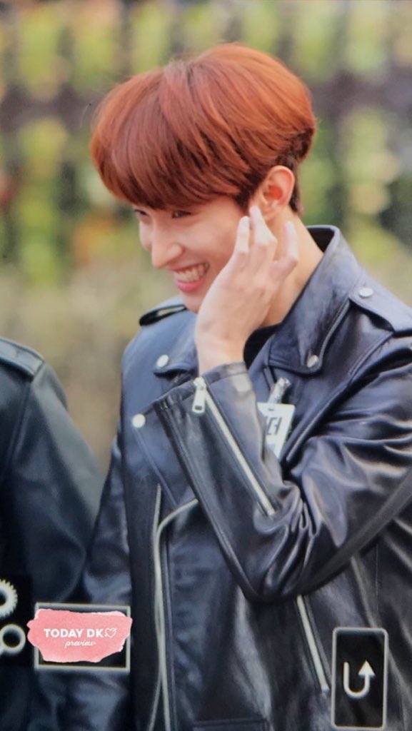 seokmin smiling 🌼 (@dokyeomsmiling) on Twitter photo 