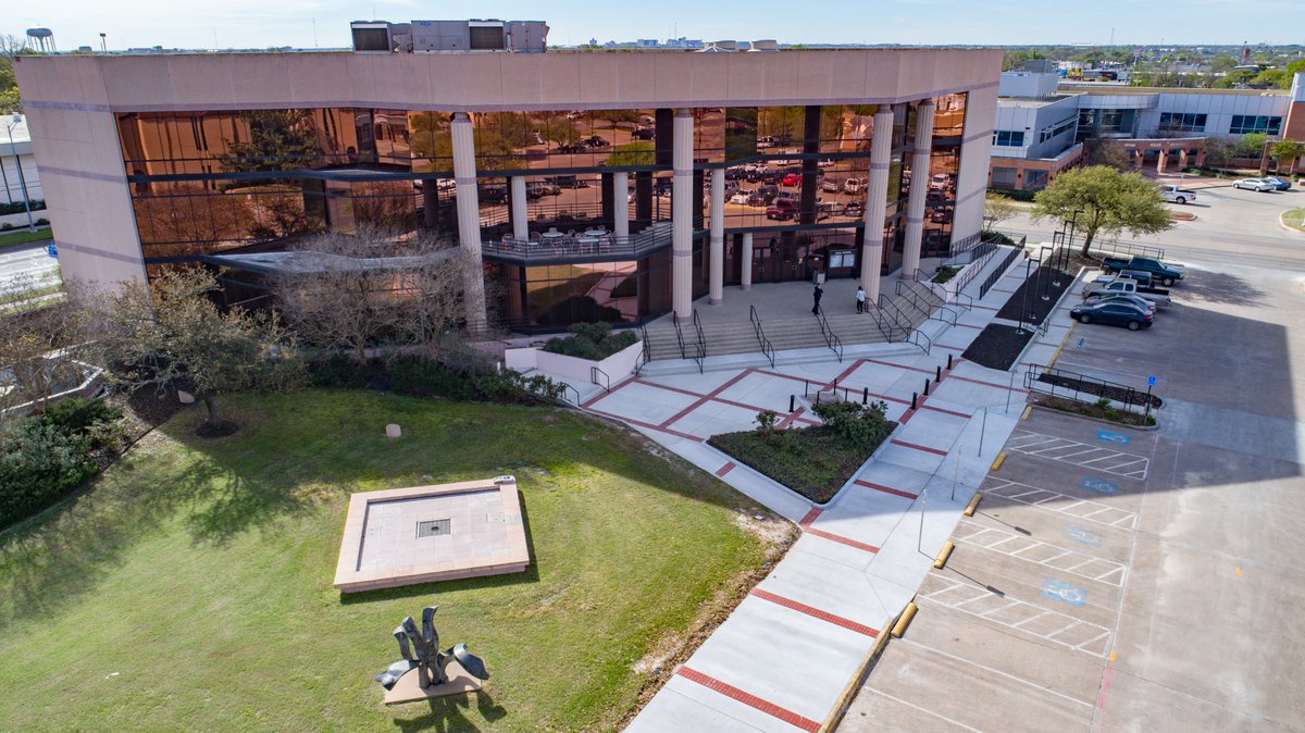 Aerial photo of new entrance to the City of Bryan Municipal Office Building.
