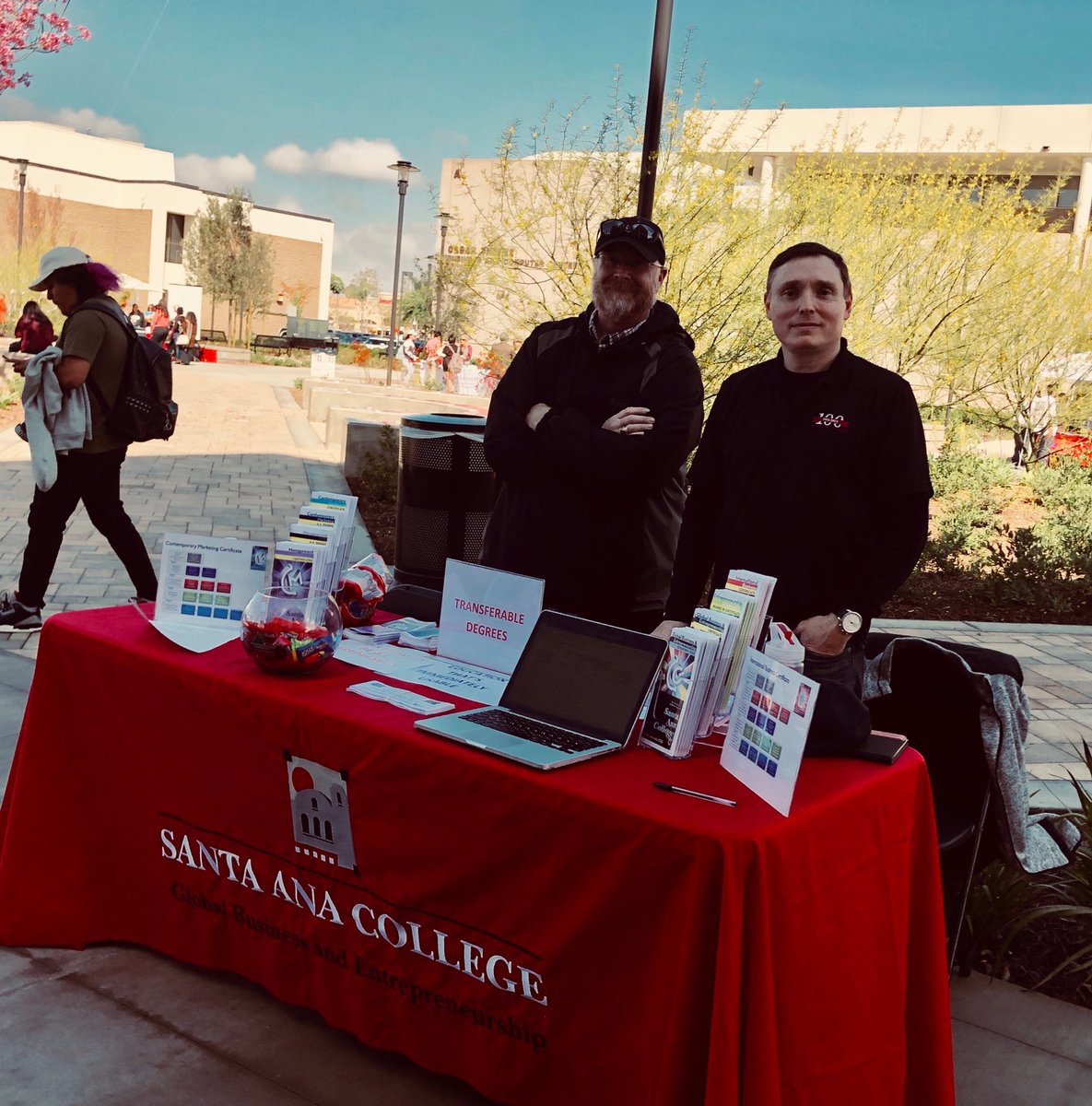 SAC Central Mall opening - representing Global Business & Entrepreneurship! @prof_kowsari #prof-Carr #sacBus100 #sacBus125 #sacBus106 @SantaAnaCollege