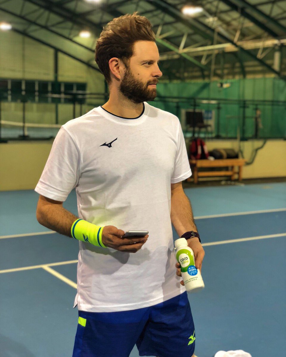 smashingaces's tweet photo. Absolutely LOVING the sponsored @touchtennis @MizunoTennisEU gear! ๐๐พ๐ Play touchtennis, wear Mizuno!
@fuzion100uk @FitbitUK ๐๐ฅฅ๐ฆ
#smashingaces #mizunotennis #touchtennis #mizuno #me #coconutwater #fuzion100 #sport #lovesport #train #training #fitdad https://t.co/SwyVnbrU7u