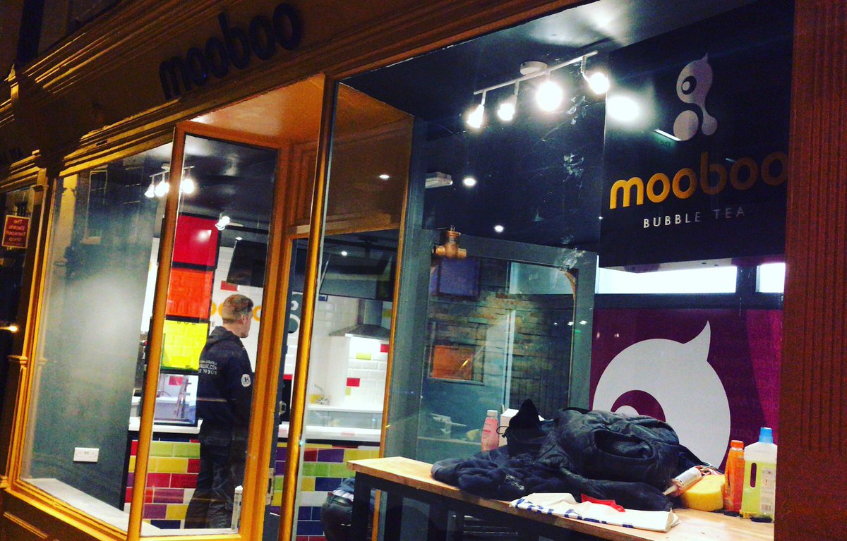 mooboo_uk's tweet photo. Another sneak peek #Mooboo #York #highstreet #gorgeous #nightshot #team #workingveryhard #moobootv https://t.co/iDIuovWlMj