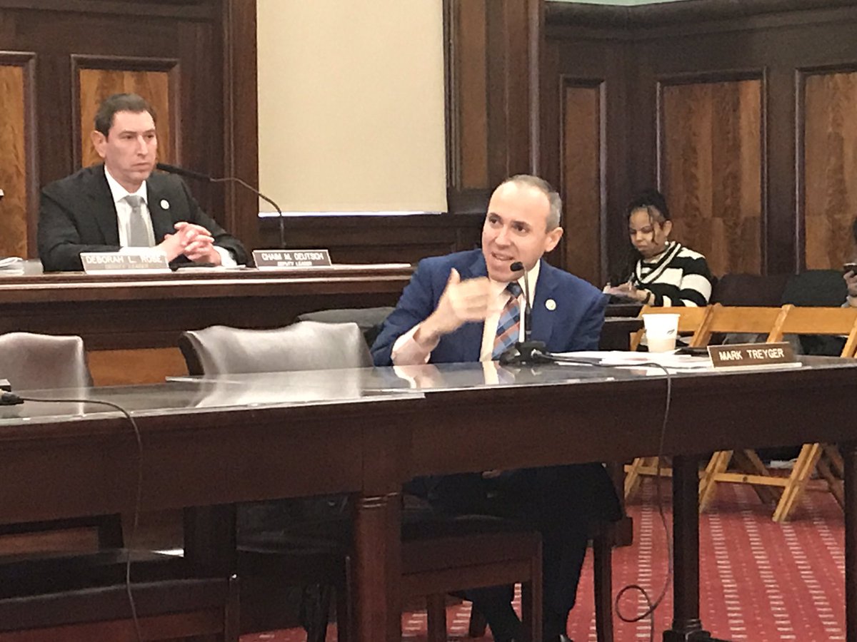 CaringMajority's tweet photo. "We can't claim to support seniors &amp; support immigrants, then propose budgets that don't actually reflect that support" Thank you @MarkTreyger718! We agree. Let's ensure #FullFundingforDFTA https://t.co/ssgnOvtl1A