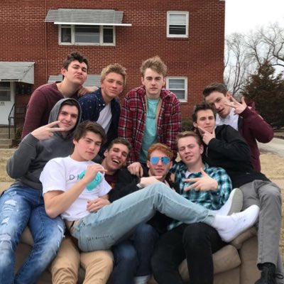 Goodbye_Women's tweet photo. #NewProfilePic https://t.co/0rymlm4NxB