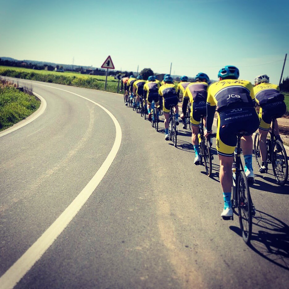 Ian Holmes tweet media