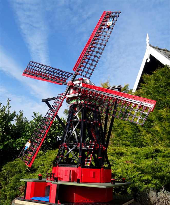 makerbeam's tweet photo. Always wanted to know more about how windmills are constructed? Now is your chance. Peter researched a windmill carefully and build a scale model using #MakerBeamXL, #OpenBeam and #FischerTechnik. Check our blog for more details: https://t.co/QpsPGblQ4N or https://t.co/qQL0qJThjl https://t.co/jYtlQggy8a