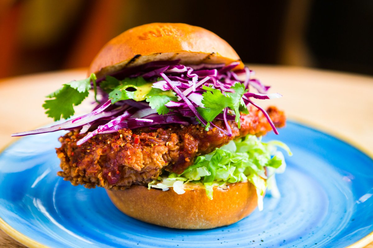 bobscafes's tweet photo. Make this weekend of eating count and add a little spice with our Korean fried chicken burger, served with gochujang mayo, red cabbage slaw &amp; fries https://t.co/W2wjSh2QsX