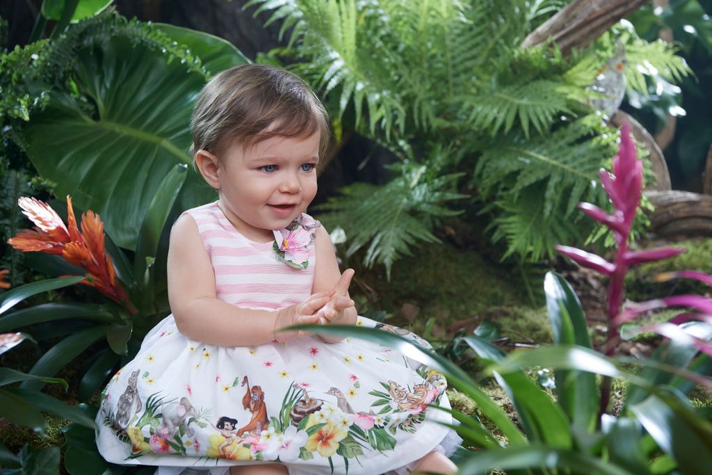 Too cute to handle thanks to the Monnalisa St. Fiori Jungle Dress. 
#OOTD #KidsFashion #FashionKids #Fashion #KidsAtelier #KidsClothing #KidsBoutique #KidsStyle #InstaKidsFashion #DesignerKids #DesignerClothes #Trendkids_Ig #KidsPartyDresses #KidsSpecialOccasionDresses