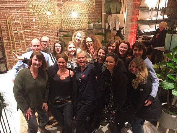 LaRedouteTalent's tweet photo. π Grande fiertΓ© de la part de nos collaborateurs lors de l'inauguration de notre nouvelle boutique @ampmfrance de #Lille !
#TeamAMPM #Happy https://t.co/UYnecLE1KV