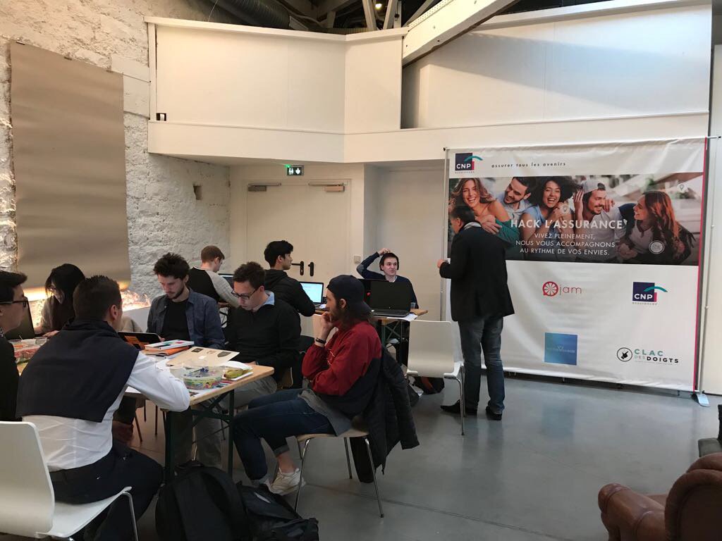 CNP_Assurances's tweet photo. #HacklAssurance 48h, 10 équipes, 13 super-mentors et 5 start-up partenaires pour 3 équipes gagnantes ! Depuis hier, à la @LaCartonnerie, les participants de notre #hackathon s'activent pour inventer de nouveaux services d'#assurance à proposer à nos clients 💪 #innovation https://t.co/VPs57782yu