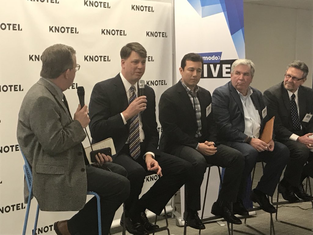 propmodo's tweet photo. Mike DeNamur VP @JLL #SmartBuildings says it’s easy to measure energy but harder to measure space utilization and even harder to measure the human experience in the #workplace #PropmodoLIVE https://t.co/Epuhe1nEcr