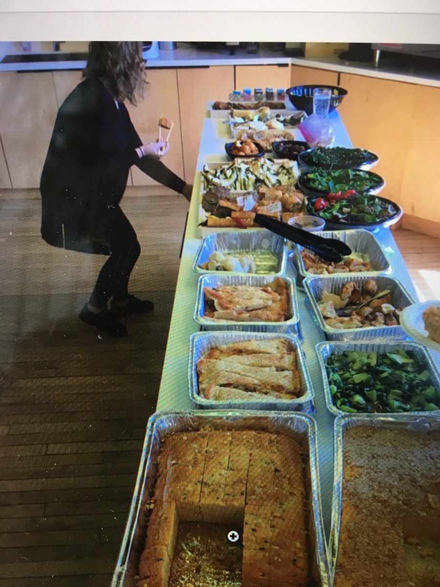 00Eden's tweet photo. When someone in the office catches your sick chopstick skills as you add a last minute piece of cornbread to your plate in the microwave as your dumplings toast in the toaster #FatStatus https://t.co/TDioKIaEeR