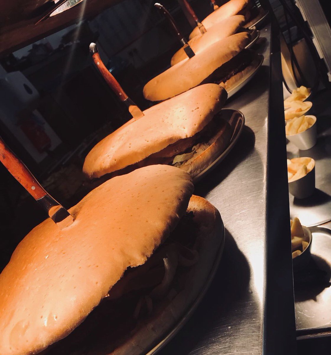 thebeargrill's tweet photo. Planning on taking on The Bear? Book a table and let us know how many in your party are planning on attempting to beat The Bear! 🍔🐻 #TheBearGrill #BeMoreBear #Stafford #WDYT #ManVsBear #FoodChallenge #BurgerChallenge #BookNow https://t.co/W5QJtEdJnb