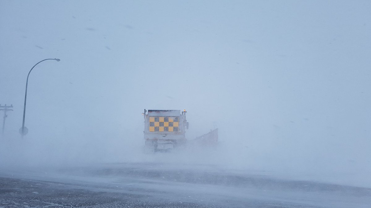 JmlLobo's tweet photo. You know conditions are bad when the plow gets stuck https://t.co/kzZNbc8ToX
