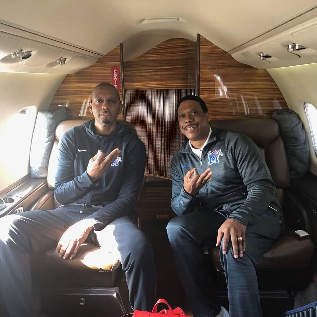 Tiger4lyfe1911's tweet photo. @Iam1Cent and my sands Tony Madlock... #Nupes #BringTimHome https://t.co/TCEtXqXz7e