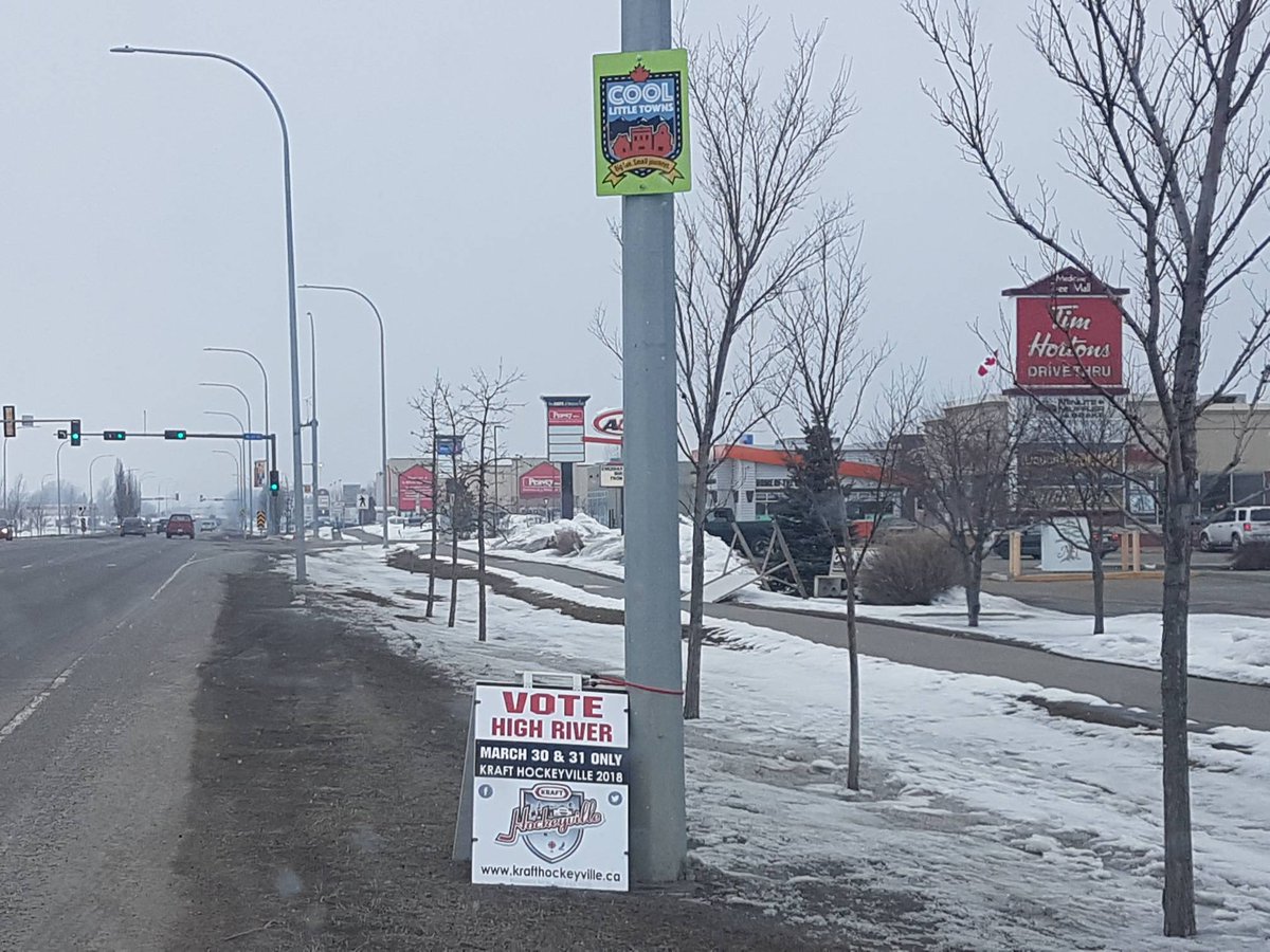 A-Frane signs are going up all over the place.  VOTE High River for <a href="/hockeyville/">Kraft Hockeyville</a> #KraftHockeyville 
#community #rallytogether #HighRiver #100Votes #32hourvoteathon