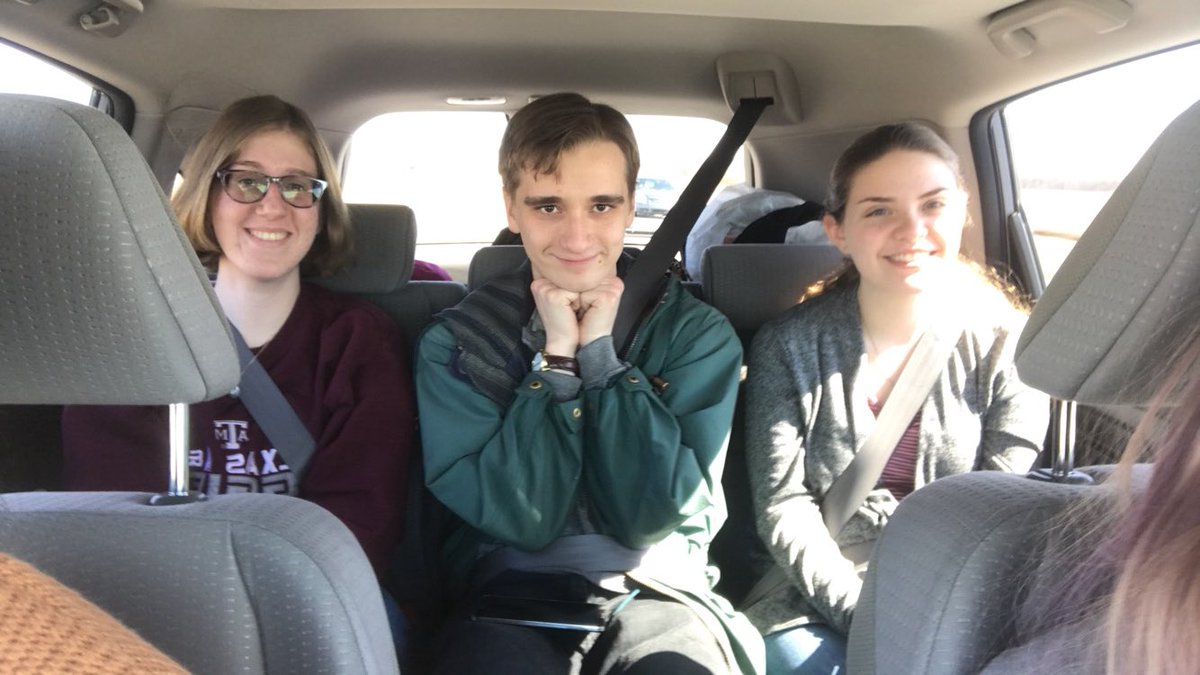 IUPUI_UWC's tweet photo. Consultants Becky, Brandon, Grace, @BayleighSaulmon, and @JJTalkz headed to #ECWCA #ECWCA2018 in Columbus, Ohio!
Never fear, JJ is in charge of social media for the weekend 😈 https://t.co/YLi64bZyAO