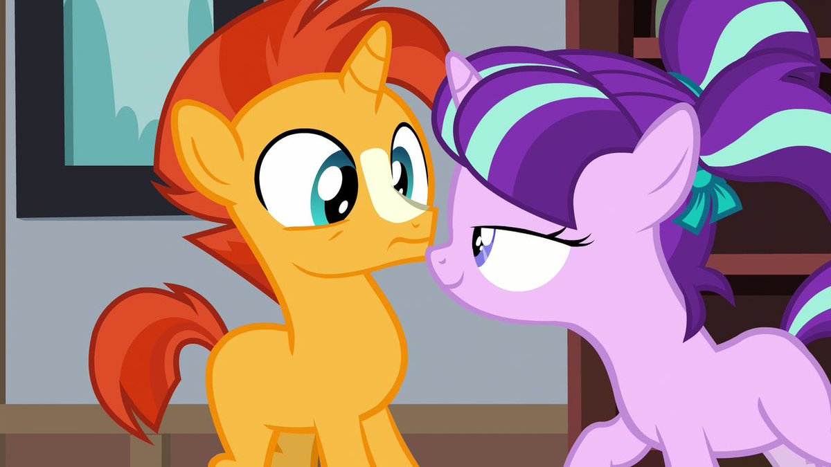 Who would Starlight be without her friends? I'll be posting all of my favourite GlimGlam friends throughout the day. Starting with the very first.