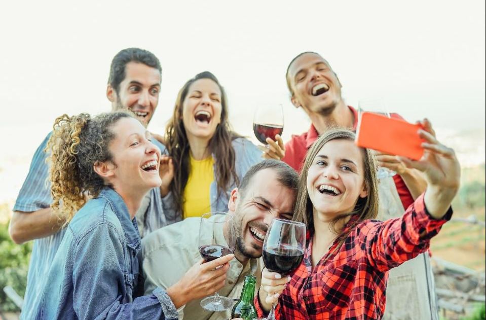 We know that #millennials are not actively planning for #retirement. But, is FOMO (fear of missing out) a factor? Learn more from this <a href="/Forbes/">Forbes</a> insight: bit.ly/2HVKTC6 #FinancialPlanning