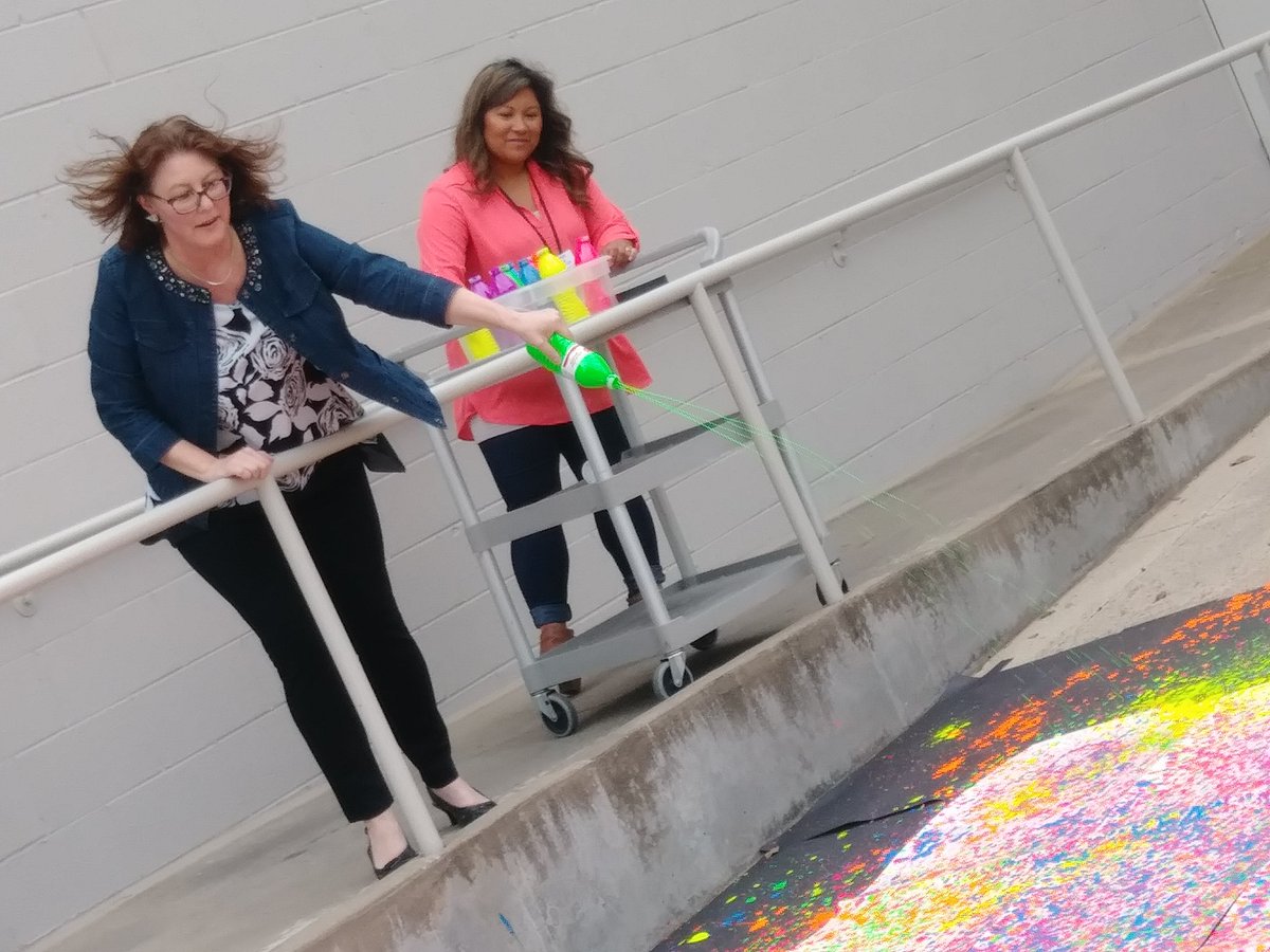 Maxteach's tweet image. Making an impact...Enjoying a day of learning with the great team at the PDC! #aisdlearning