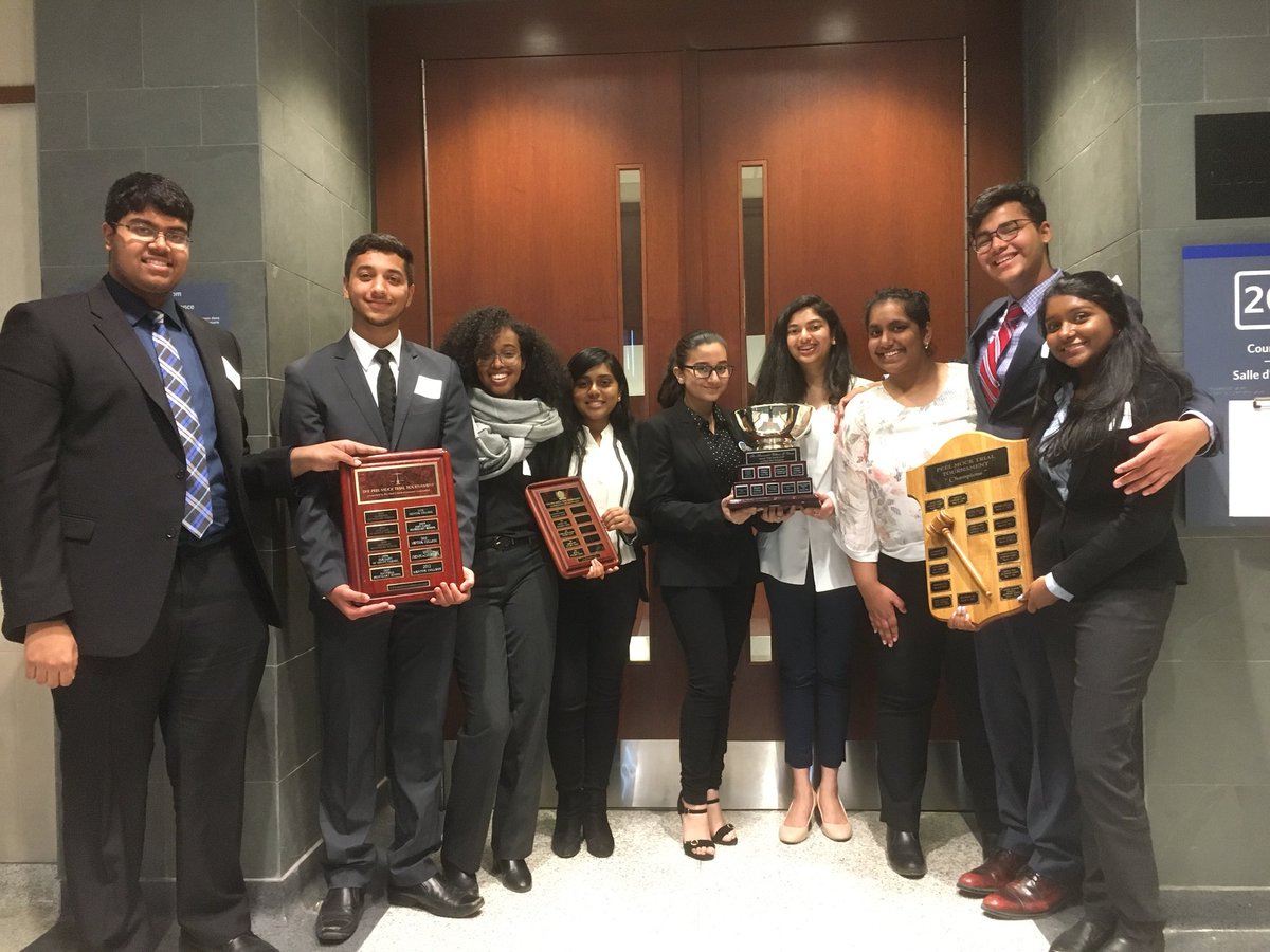 JSchikschneit's tweet photo. I am so proud of my mock trial team! Congrats to @CentralPeel1 mock trial team for winning the Peel Mock Trial Tournament! #PMTT #playforthecrest @cpssSAC @SRCoroza @arygupta2000 @PeelSchools https://t.co/0TnmBSKg3r